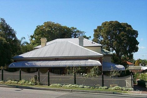 18a Preston Point Rd, East Fremantle, WA 6158