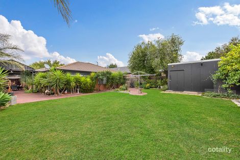 Property photo of 5 Tulip Court Hillside VIC 3037