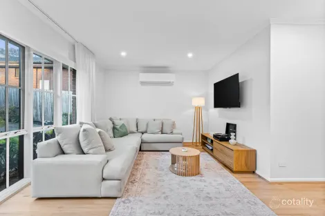 Property photo of 2/36 Thornton Street Macleod VIC 3085