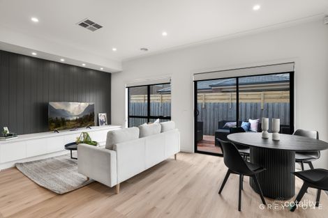 Property photo of 8 Driftwood Street Aintree VIC 3336