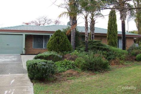 88 Excalibur Cir, Camillo, WA 6111