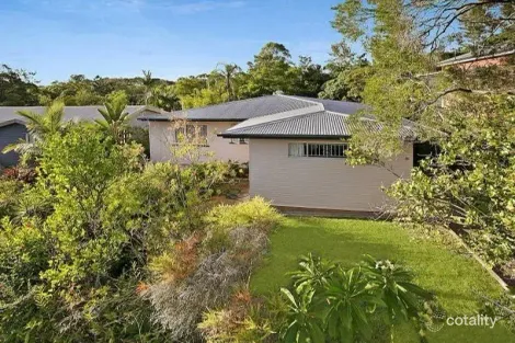 53 Burns Pde, Chapel Hill, QLD 4069