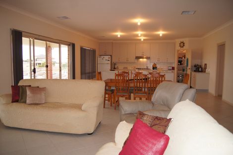 Property photo of 73 Gilmore Crescent Wallaroo SA 5556