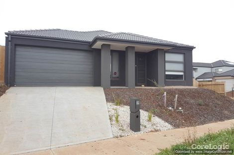 Property photo of 19 Toolern Waters Drive Weir Views VIC 3338