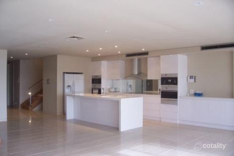 Property photo of 17A New Street Belmont South NSW 2280