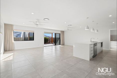 Property photo of 20 Falkirk Way Spring Mountain QLD 4300