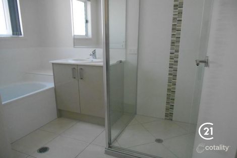 4 Solomon Pde, Warner, QLD 4500