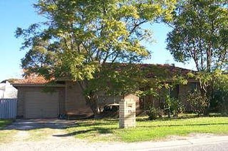 15 Purkiss St, Cannington, WA 6107