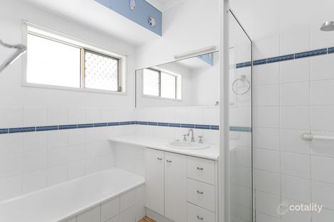 Property photo of 2/5 Raintree Court Andergrove QLD 4740