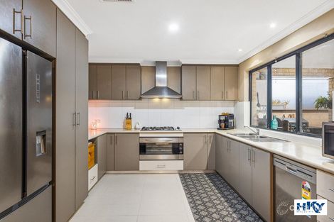 Property photo of 9 Elmore Pass Ellenbrook WA 6069