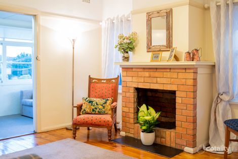 Property photo of 51 Stornaway Road Queanbeyan NSW 2620