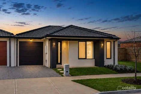 5 Urquhart St, Rockbank, VIC 3335
