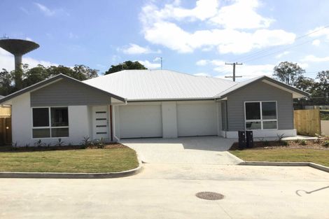 1 Chandon Ct, Hillcrest, QLD 4118