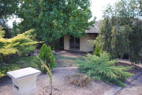 7 Sunhaven Rd, Redwood Park, SA 5097