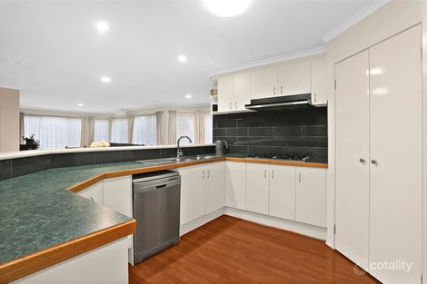 Property photo of 5 President Road Narre Warren South VIC 3805