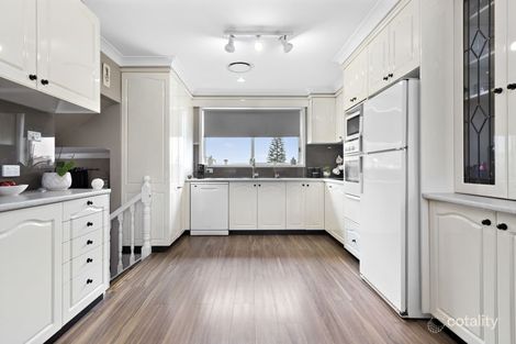 Property photo of 4 Orde Place Prospect NSW 2148