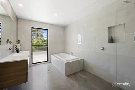 Property photo of 1/52A Gloucester Road Buderim QLD 4556