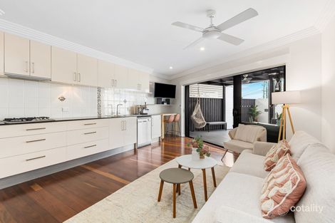 2/69 Dixon St, Coolangatta, QLD 4225