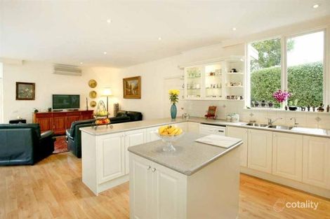 Property photo of 4 Evans Road Kew VIC 3101