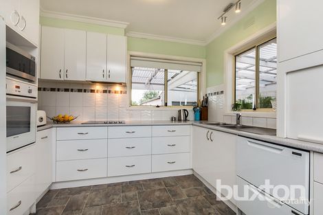 Property photo of 272 Wilsons Road St Albans Park VIC 3219
