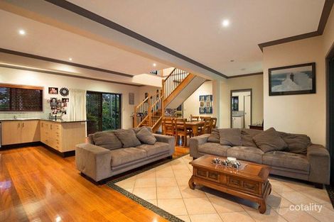 Property photo of 2 Savoy Drive Broadbeach Waters QLD 4218