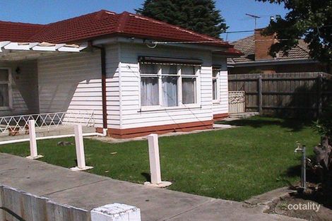 11 Downing St, Sunshine North, VIC 3020