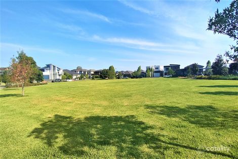 83 Pleasant Cct, Gledswood Hills, NSW 2557