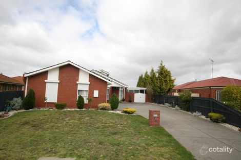 2 Cowan Ct, Lovely Banks, VIC 3213