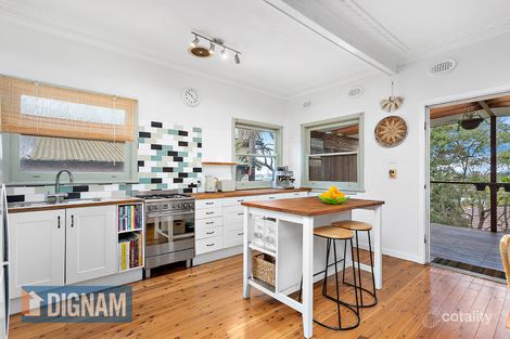 Property photo of 61 The Avenue Mount Saint Thomas NSW 2500