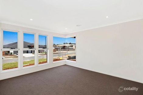 Property photo of 18 Blizzard Circuit Forde ACT 2914