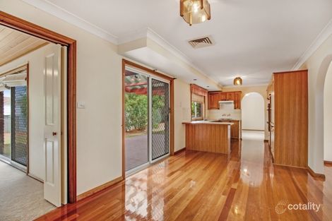 Property photo of 18 Centenary Close Bolwarra Heights NSW 2320