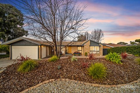 Property photo of 1 McIlveen Place Oxley ACT 2903