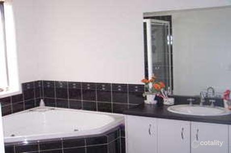 Property photo of 3 Ashwood Place Horsley NSW 2530