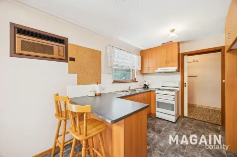 Property photo of 1 Taylors Road West Aberfoyle Park SA 5159