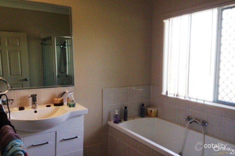 Property photo of 23 Sunstone Circuit Mango Hill QLD 4509