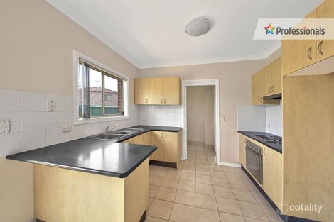 Property photo of 2/114 Graham Avenue Lurnea NSW 2170