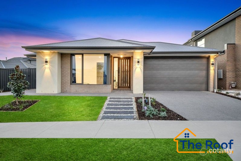30 Shale Rd, Werribee, VIC 3030