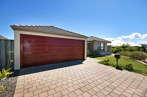 Property photo of 8 Lomas Circle Ellenbrook WA 6069