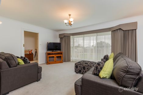 Property photo of 4 Linthwaite Close Highton VIC 3216