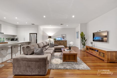 Property photo of 4A Maple Court Doncaster VIC 3108