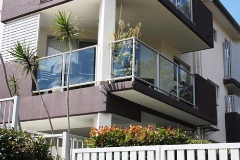 Property photo of 5/21 Middle Street Labrador QLD 4215