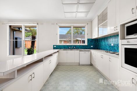 Property photo of 28 Sharrock Drive Dingley Village VIC 3172