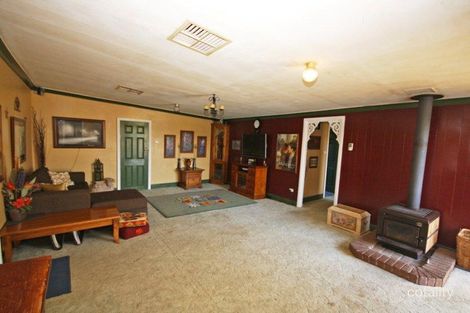 Property photo of 16 Graham Avenue Gumly Gumly NSW 2652