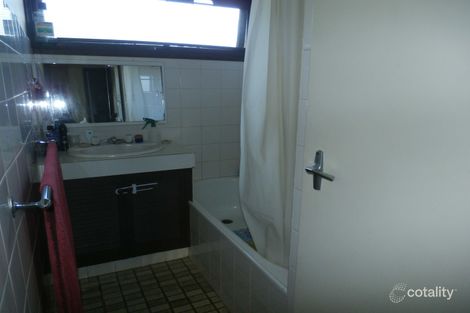 Property photo of 2/16 Doolan Street Werribee VIC 3030