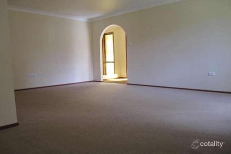 2 Finley Ave, East Gosford, NSW 2250