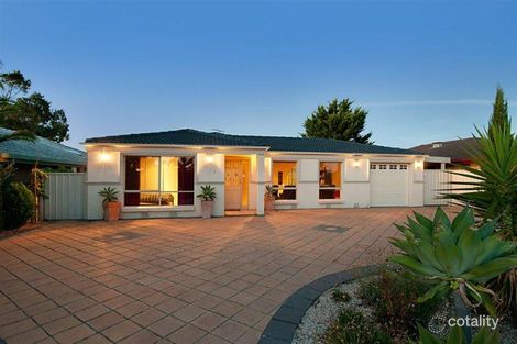 15 Robertson Rd, Seaford, SA 5169