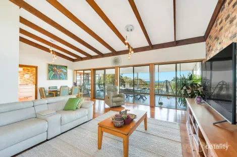 Property photo of 9 Yeramba Crescent Terrigal NSW 2260