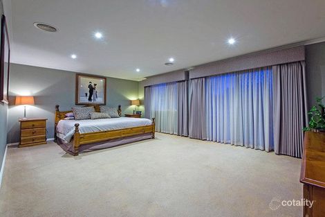 Property photo of 53 Cheviot Drive Truganina VIC 3029