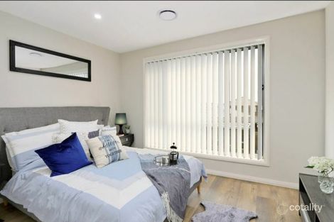 Property photo of 6 Grandeur Parade Riverstone NSW 2765