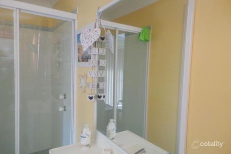 Property photo of 206 Woodbury Park Drive Mardi NSW 2259